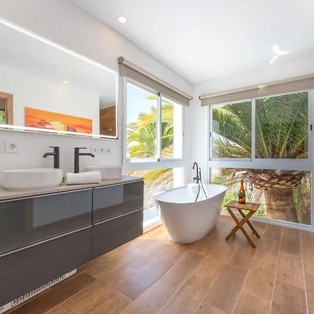 With Stunning Views And A Solarium In Arona