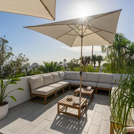 Villa With Stunning Views And A Solarium In Arona *