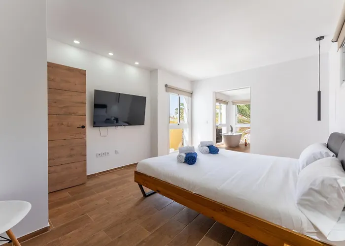 Vila Gs Luxury With Stunning Views And A Solarium In