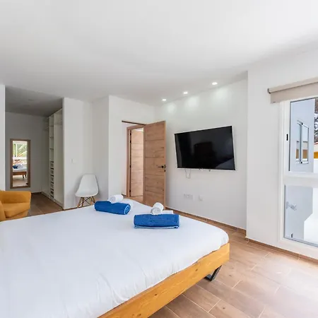 Gs Luxury With Stunning Views And A Solarium In * Arona (Tenerife)