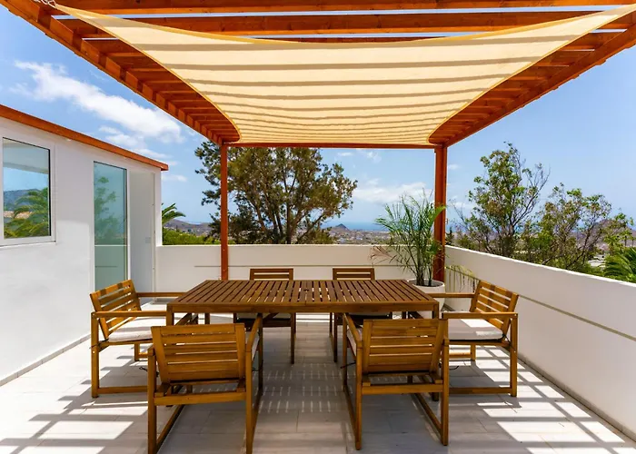 Gs Luxury With Stunning Views And A Solarium In