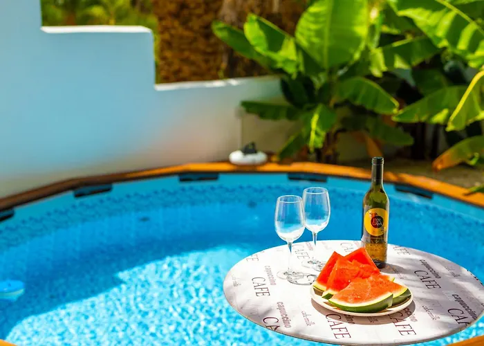 Gs Luxury With Stunning Views And A Solarium In Villa Arona